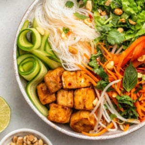 Vermicelli vegan bowl